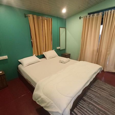 Casa Fiesta Sea Front Beach Huts Patnem Beach Extérieur photo